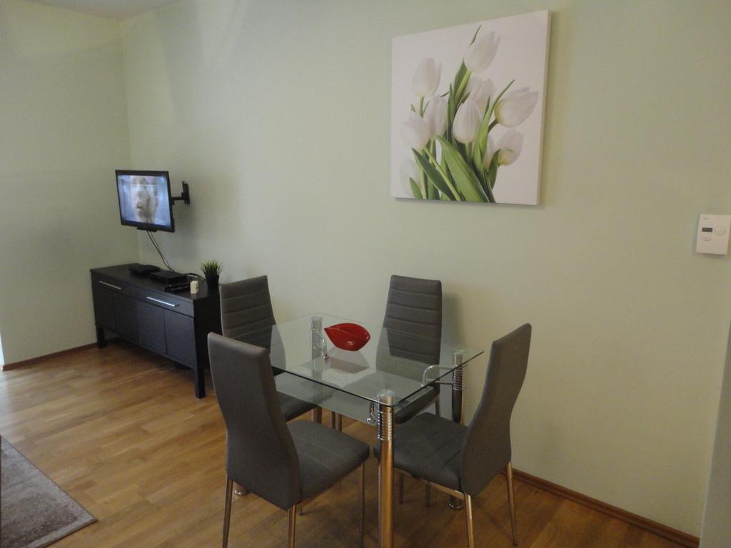 Angel Plaza Apartment คราคูฟ ภายนอก รูปภาพ